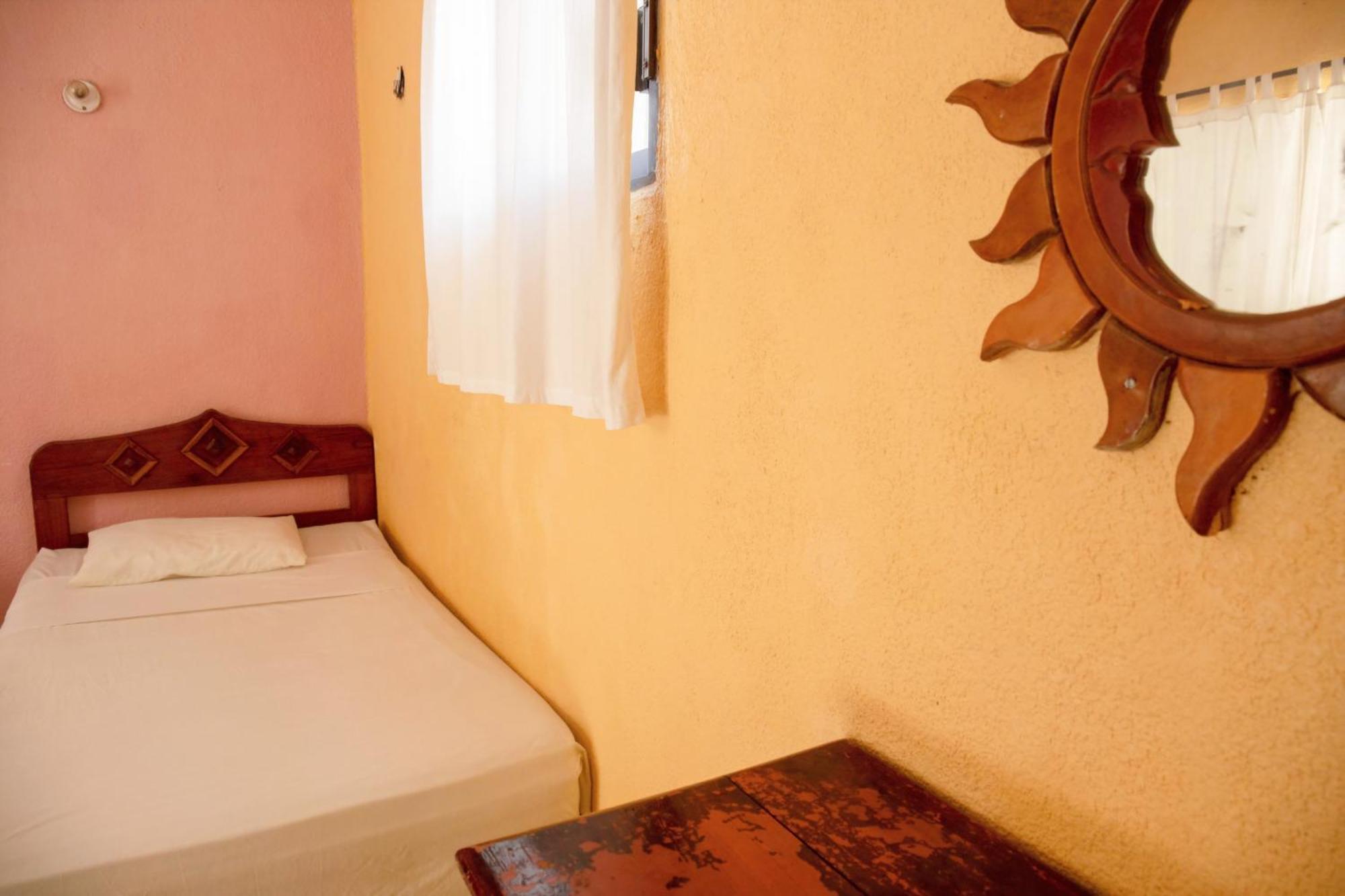 Hotel Los Arcos Holbox Exterior photo