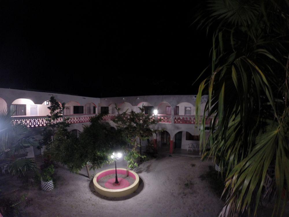 Hotel Los Arcos Holbox Exterior photo