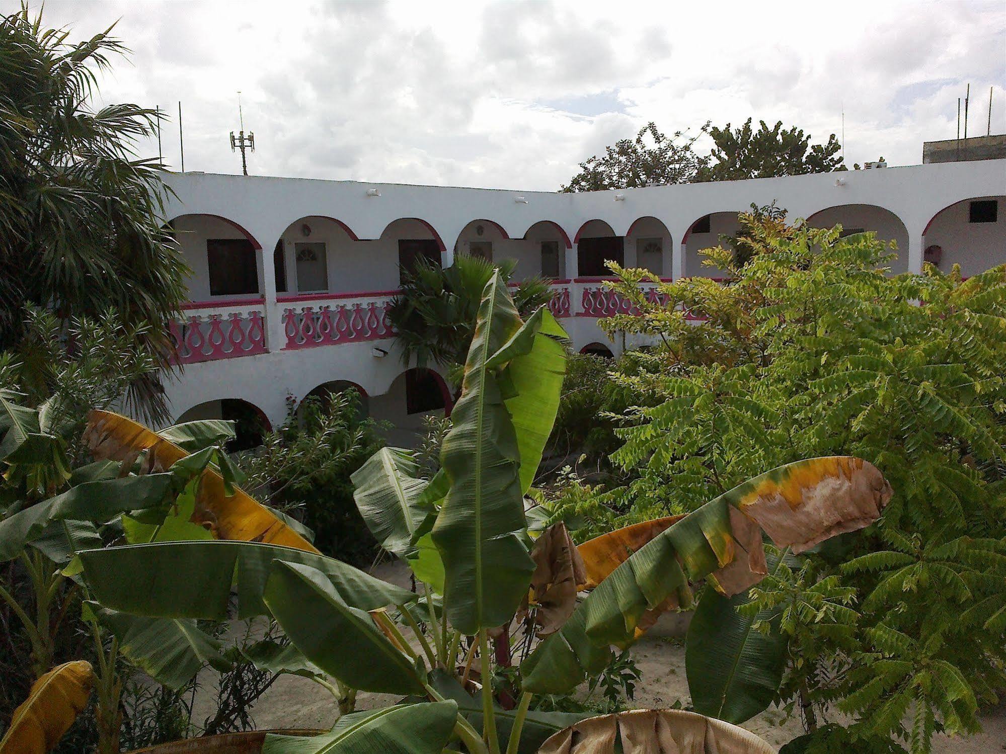 Hotel Los Arcos Holbox Exterior photo